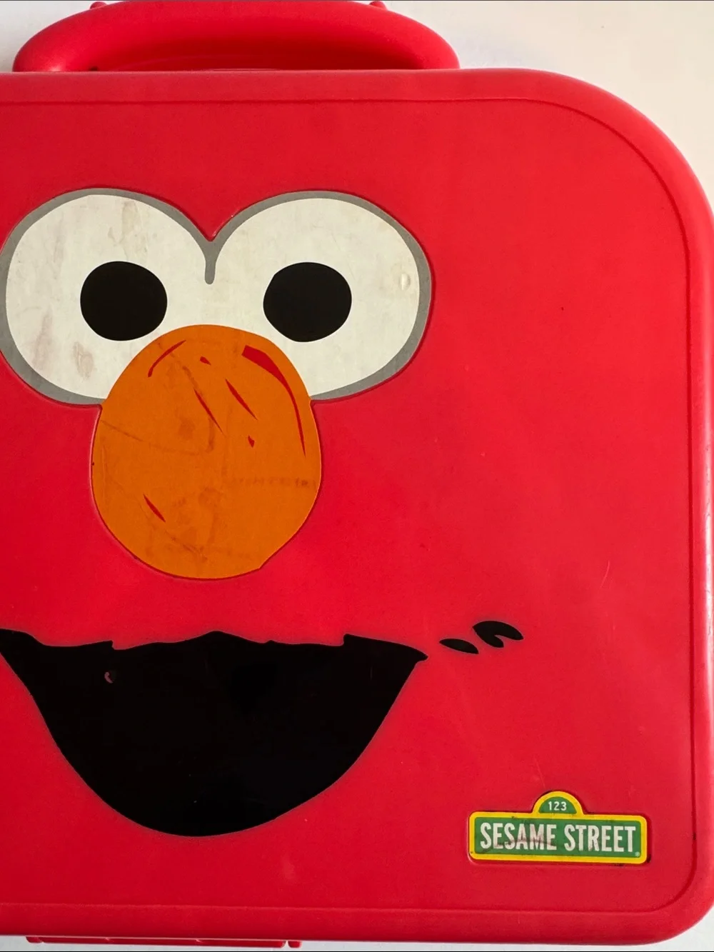 Playskool Elmo on the Go Sesame Street Elmo Red Play Alphabet Carry Case